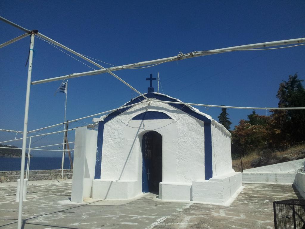 Pericles Studios Agia Marina  Dış mekan fotoğraf